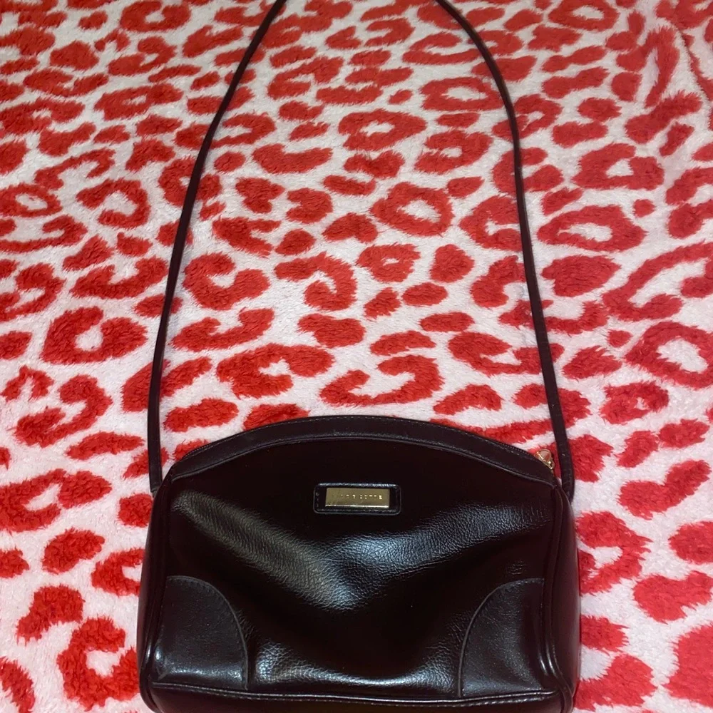 Liz Claiborne Black Crossbody Bag - Picture 1 of 5